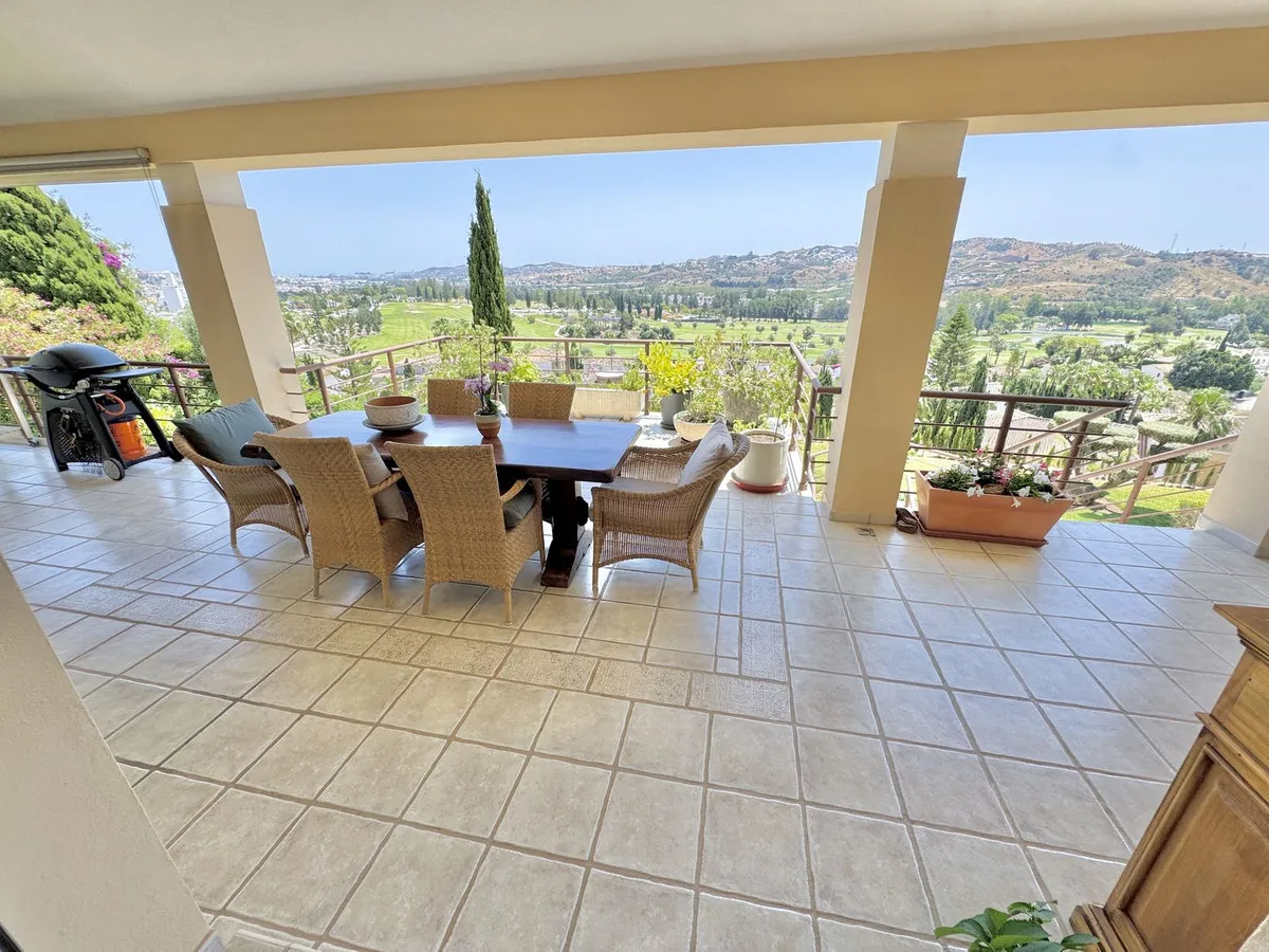 01a70bf3-60d5-4f75-b726-13d1209f1142