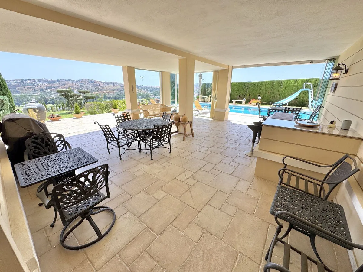 748524ab-e335-42fd-a3c0-6738ac1254f8