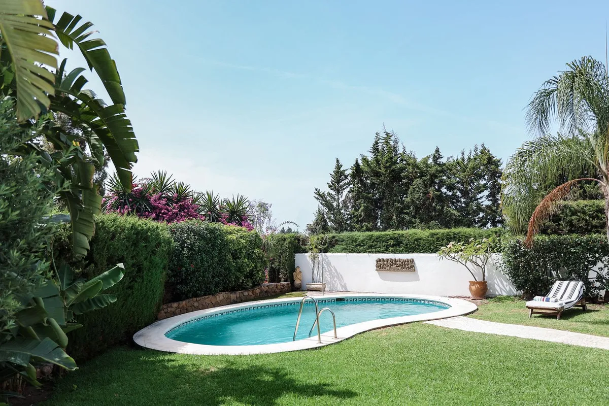 a7424d53-3585-4a9e-b008-f1d603027cea