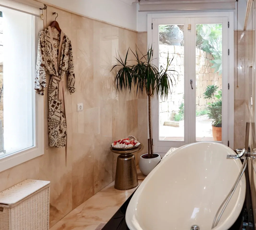 e5d468e7-b749-40ad-909b-3f5f00548919