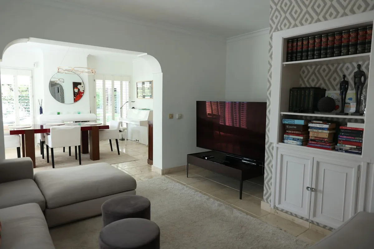 e67842ad-69b7-47b9-be97-20e5edb2ad41