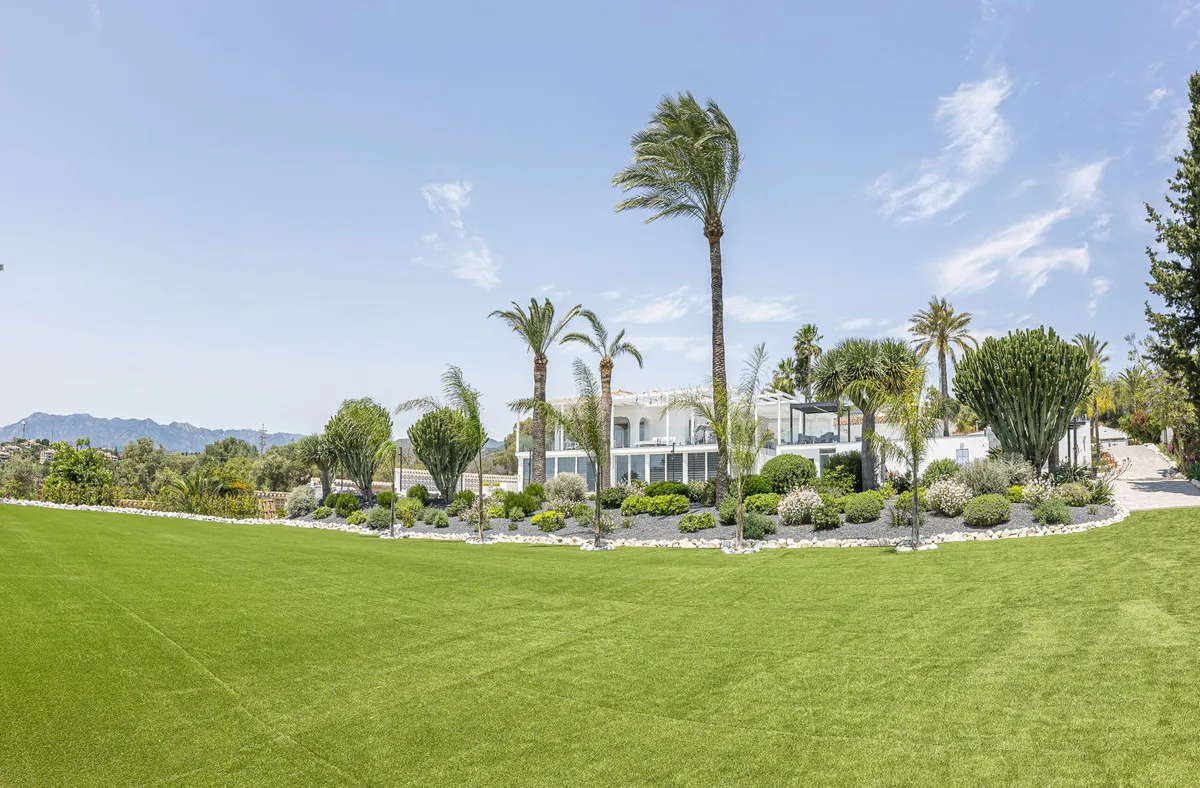 5edbefc5-4374-4964-877e-24d77728a3ff