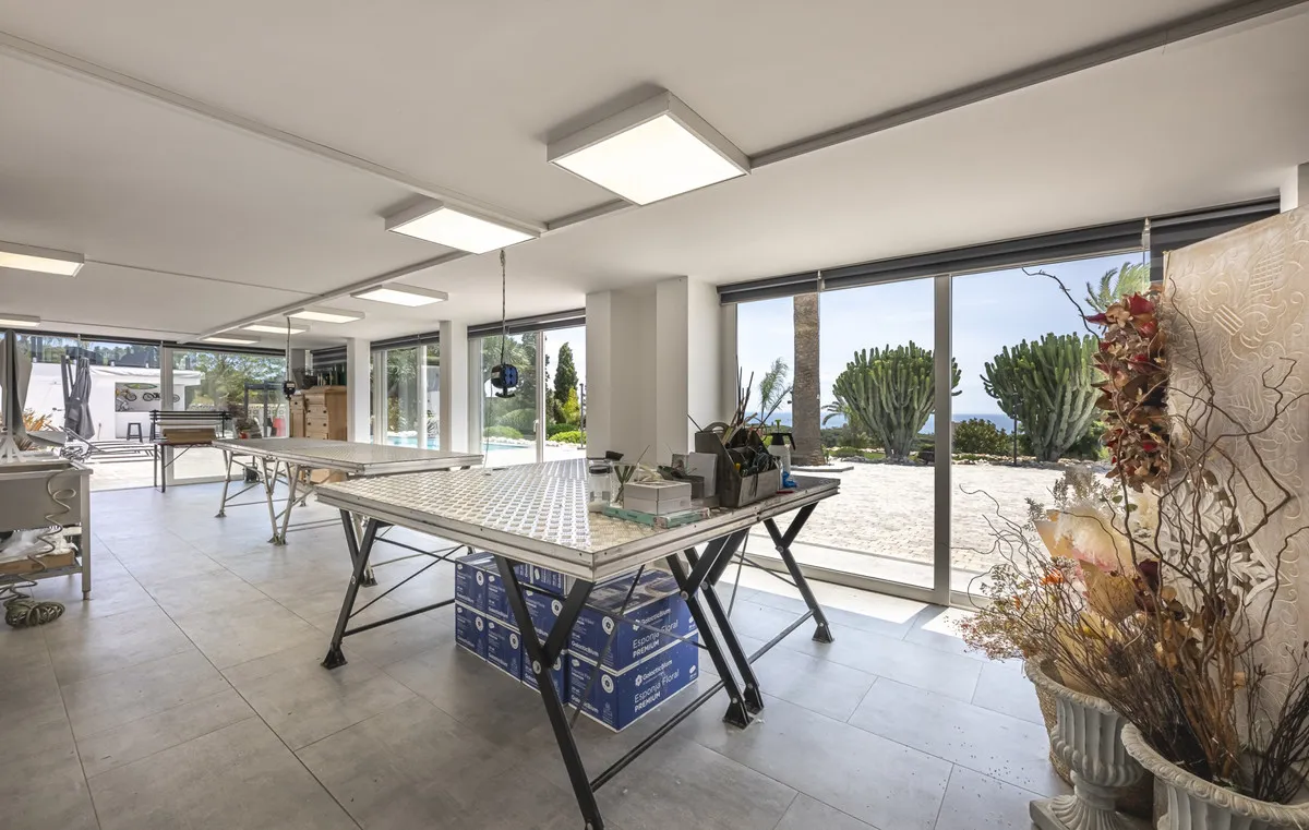 9103900d-4144-43a2-b47a-32e9bdf4ad50