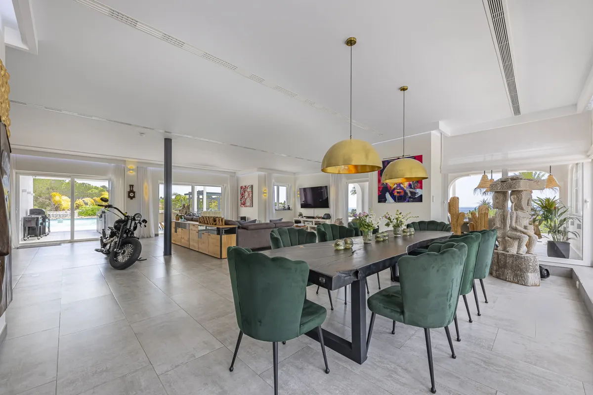 ad374f50-88d1-4c63-845b-83a41e512986