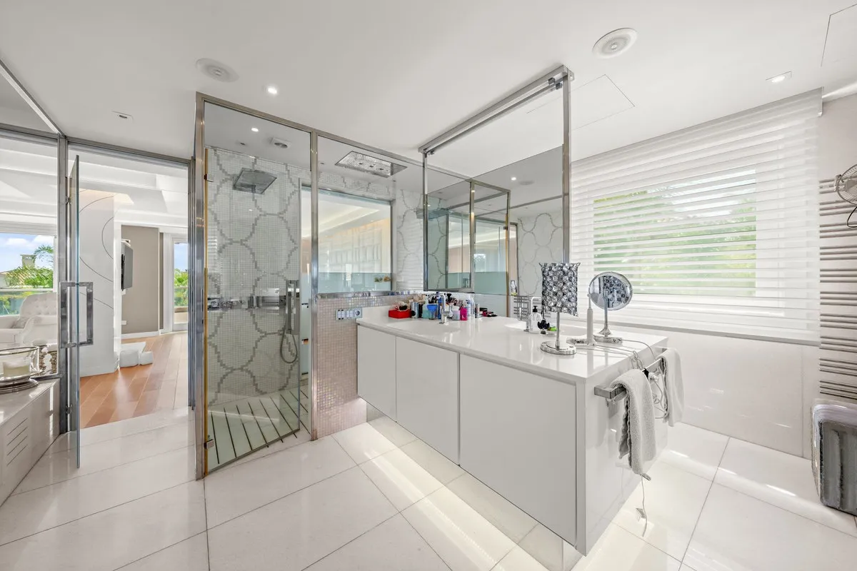 1d069fec-fea7-479d-a9b1-8e10c428e661