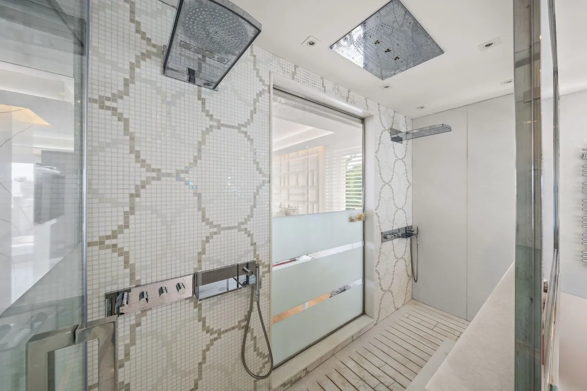 cae092c1-9540-4da9-b60e-1660e6437da1