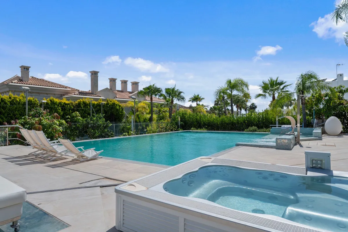 da7dba18-0602-4ea2-a472-61b705c750b9