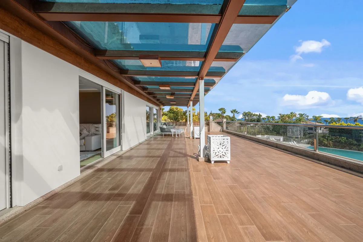 f79647c9-7f2c-4e67-bb1e-139ff7dc8e9a