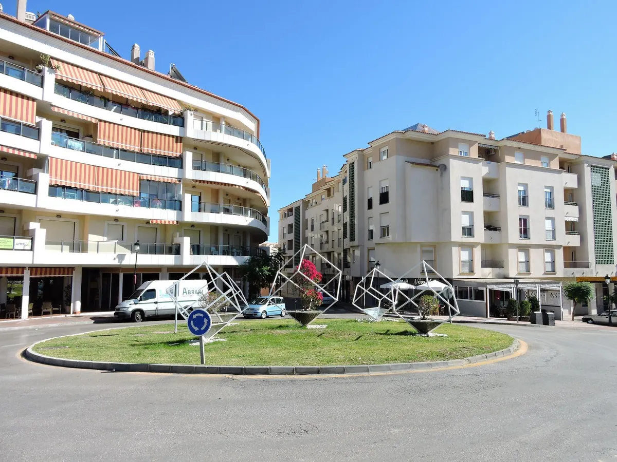 029852e7-e6bb-4067-82e1-29965a4ab6c3