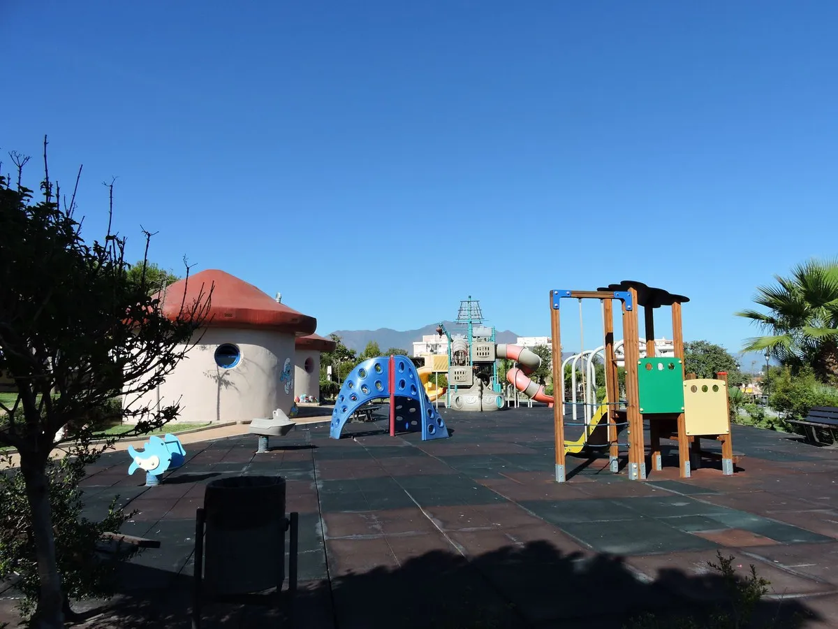 4d74923a-98c6-4541-a81d-c498c03284c7