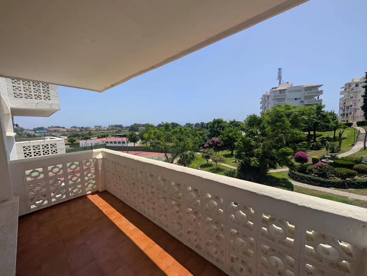 c48549aa-38bf-49e0-8935-64ee09dcfb7f