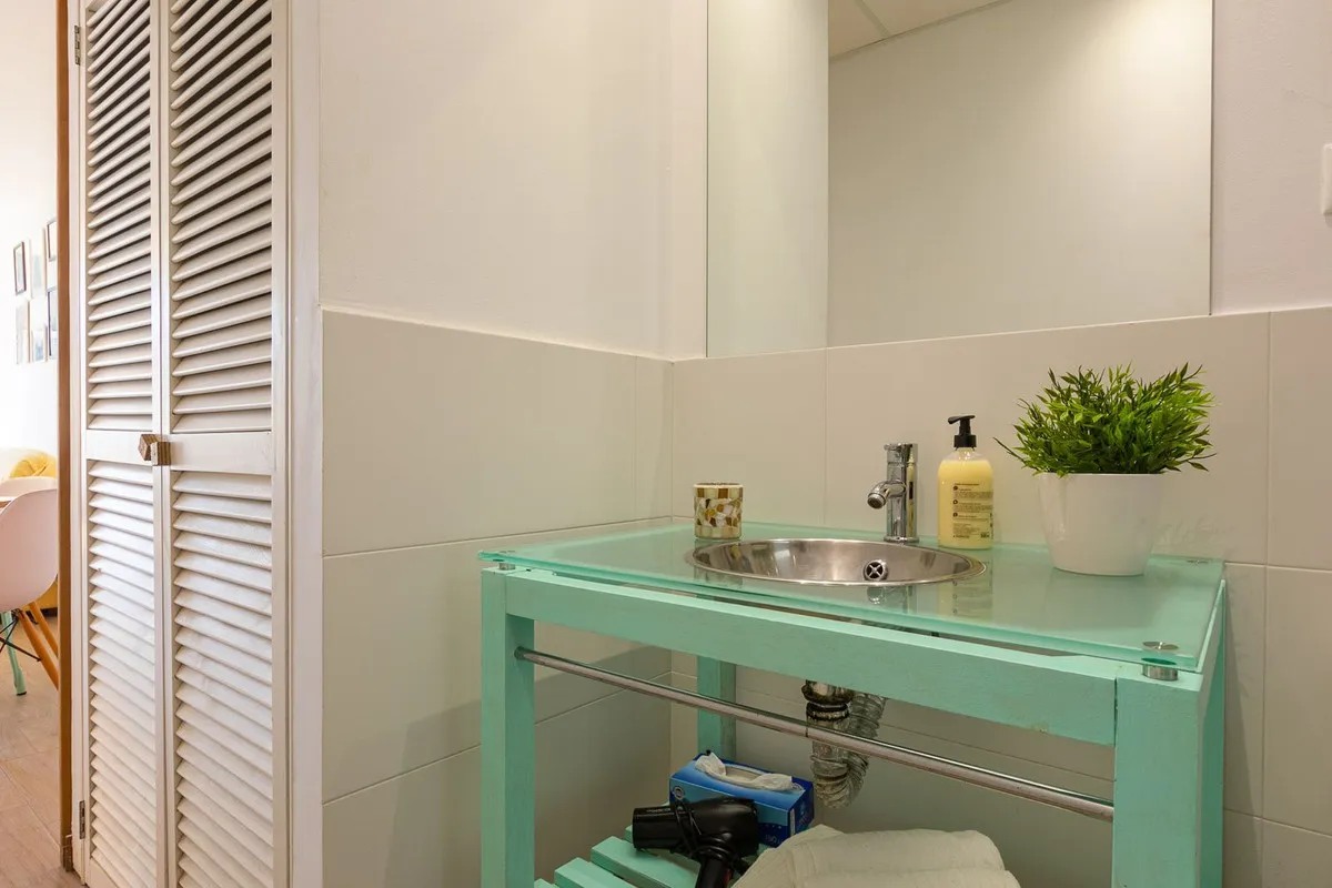 0d87cd86-708e-4f5b-9bcf-4e50b3f81442