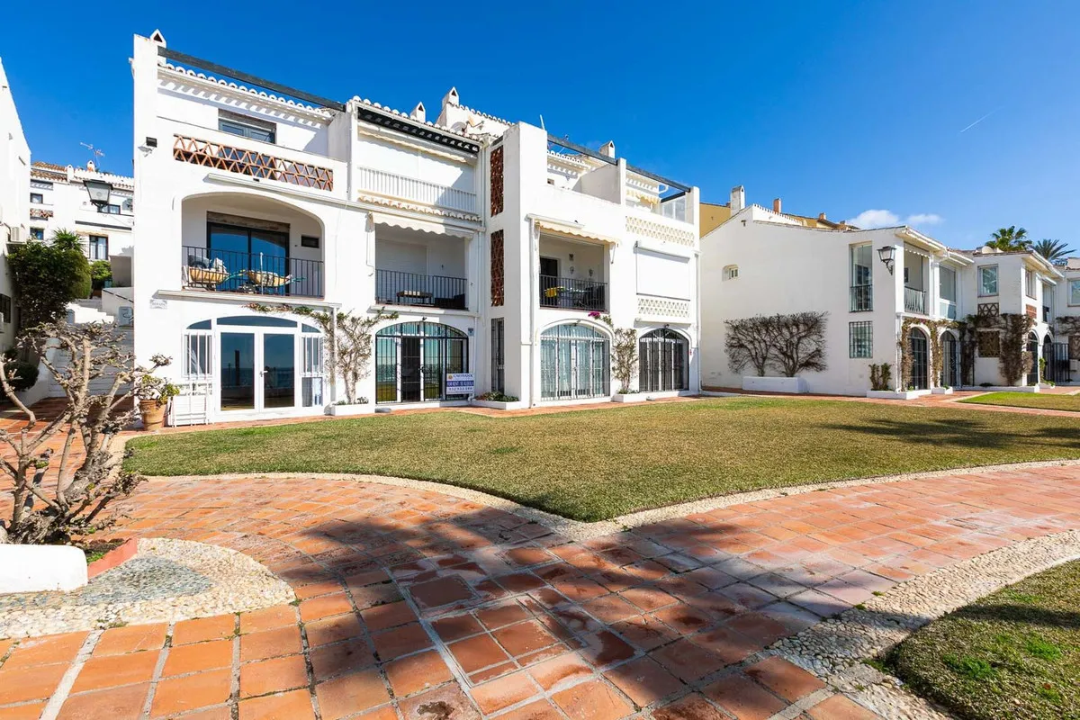 10d84fa7-9c47-4172-bd61-f3e922d99cbd