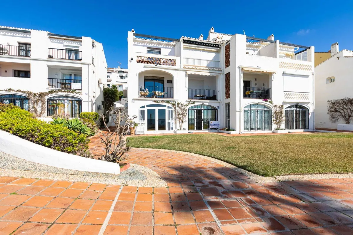 ca52842f-86fe-4e2f-bb89-f01aa45c258c