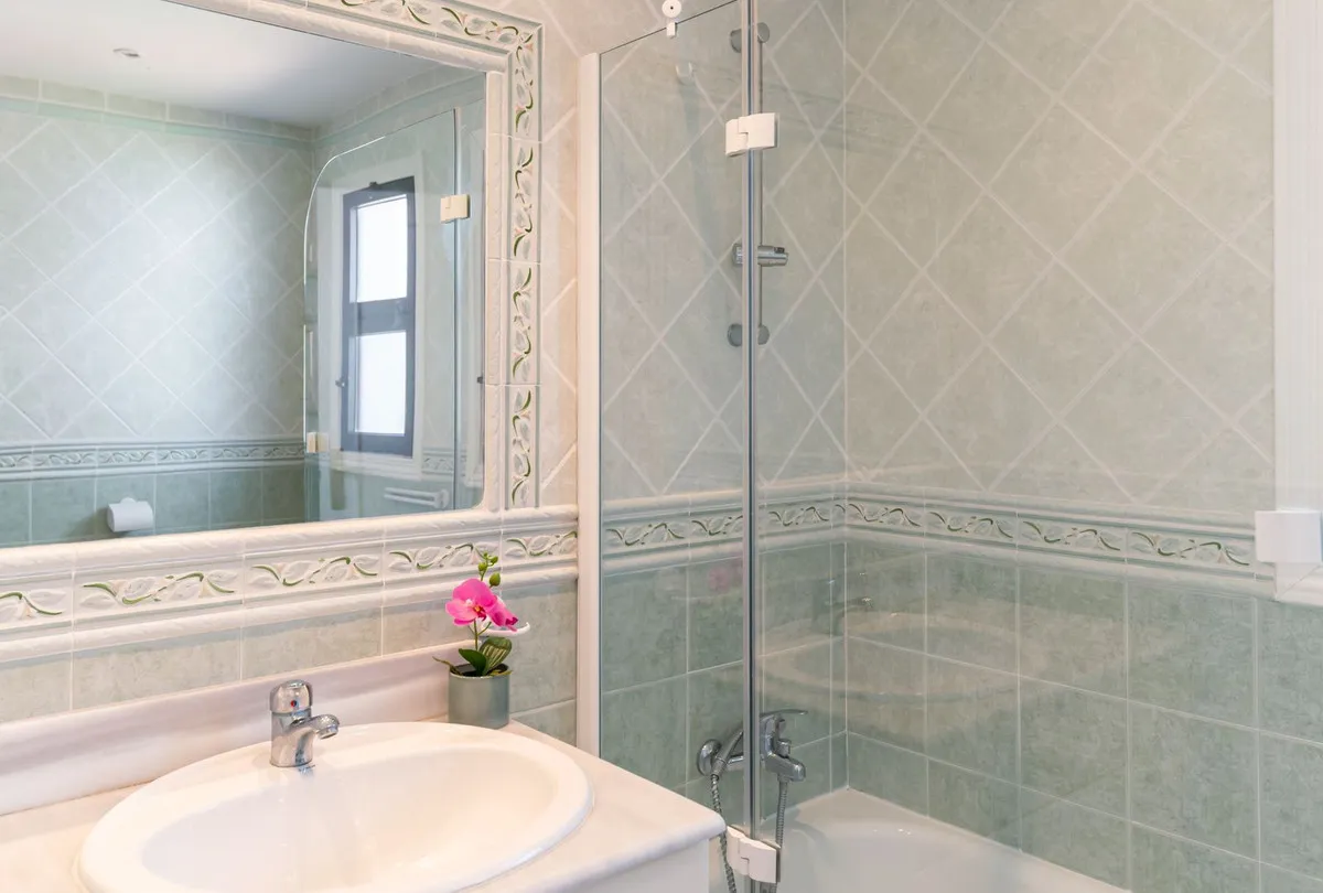 29553810-3a17-4e04-a54a-9e3684bcc4ff