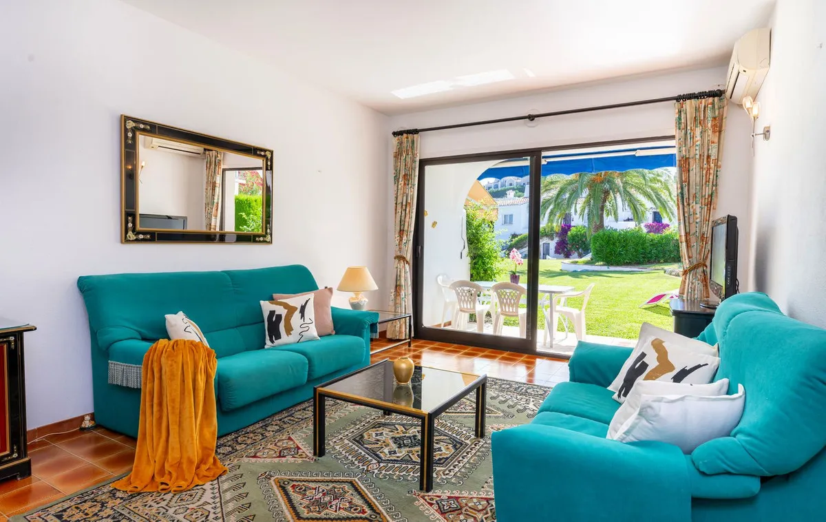 618e5b5b-7752-4202-9e2c-55d70f859208