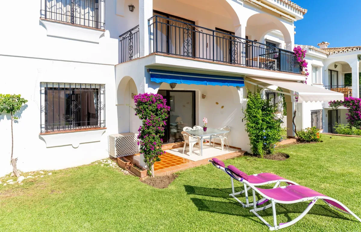 7f6d7826-1beb-41d6-beb7-7be83f35430c