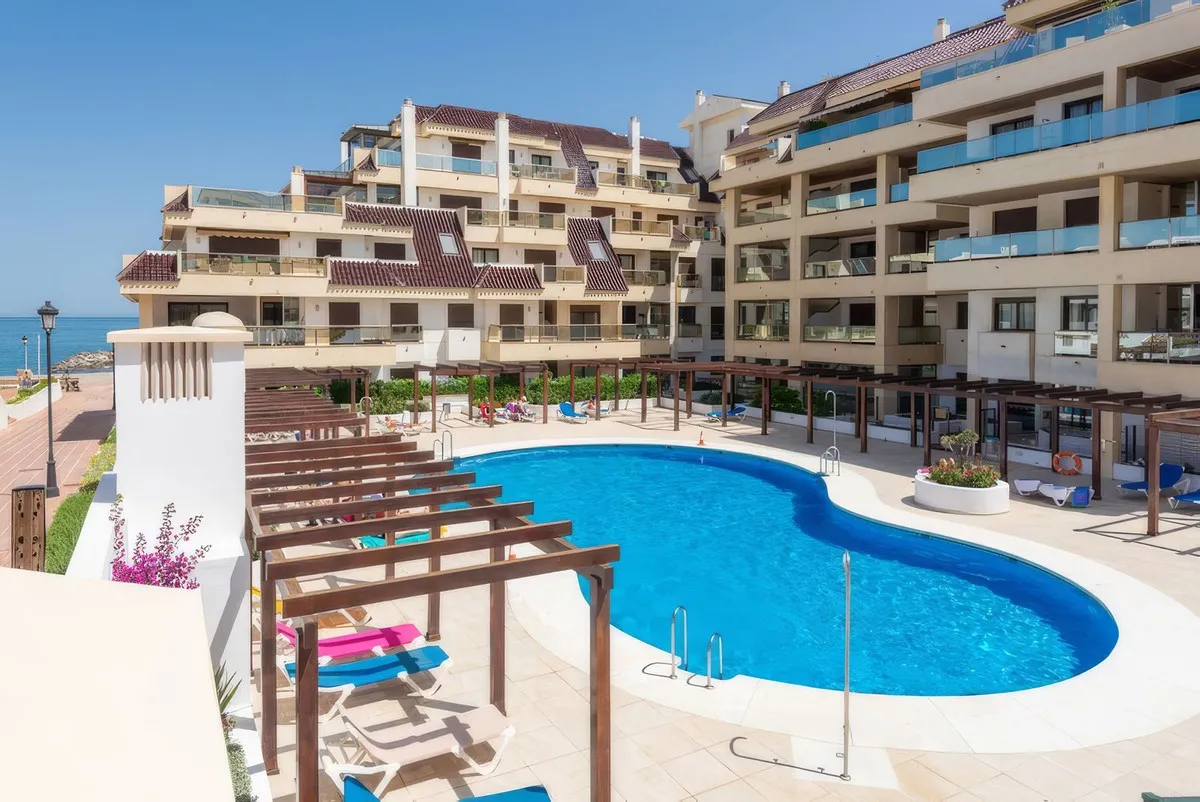 df48aab3-46ae-42d9-b3e9-2de9de68bef1