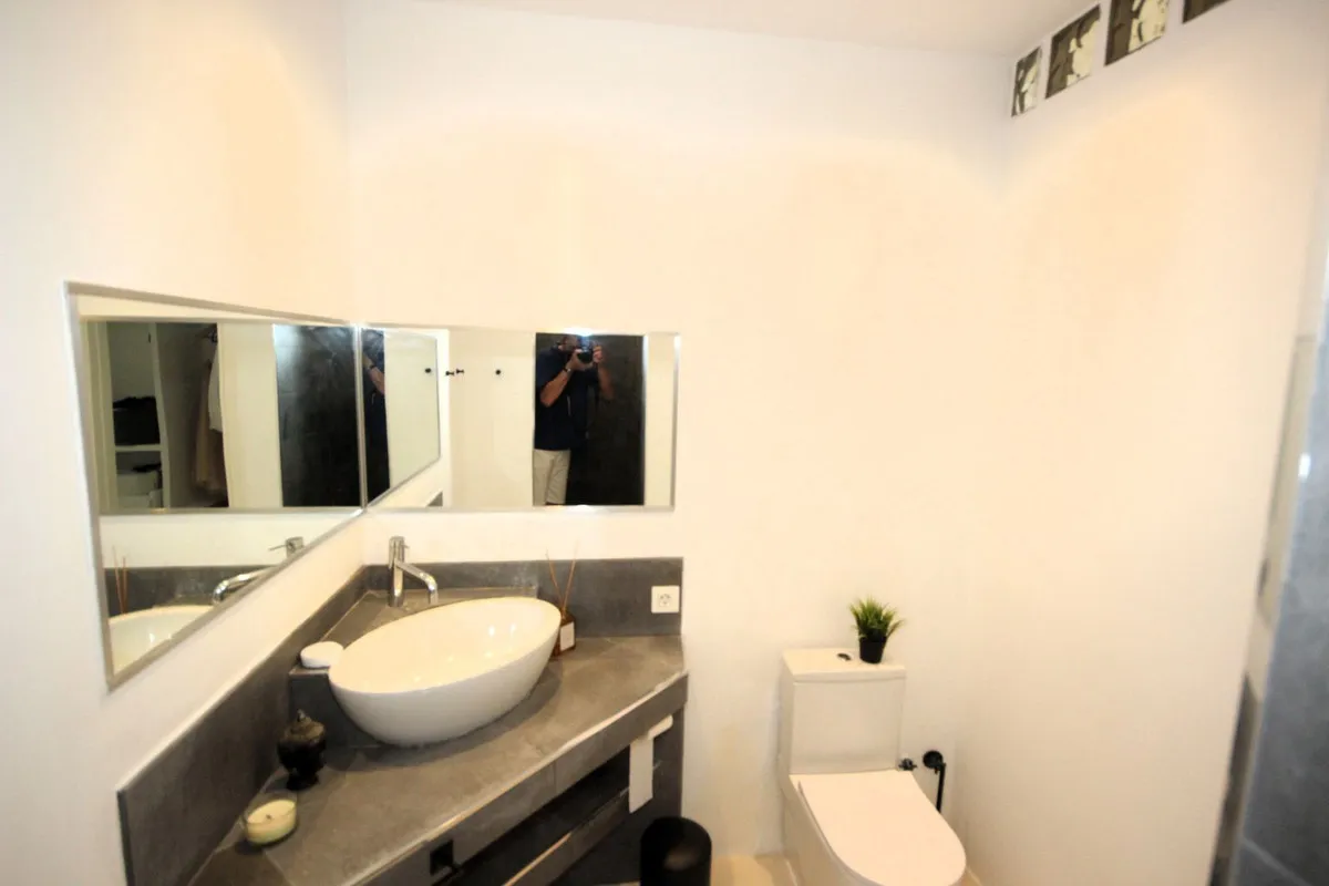 16cc803a-43cf-482f-89a8-1be957638e19