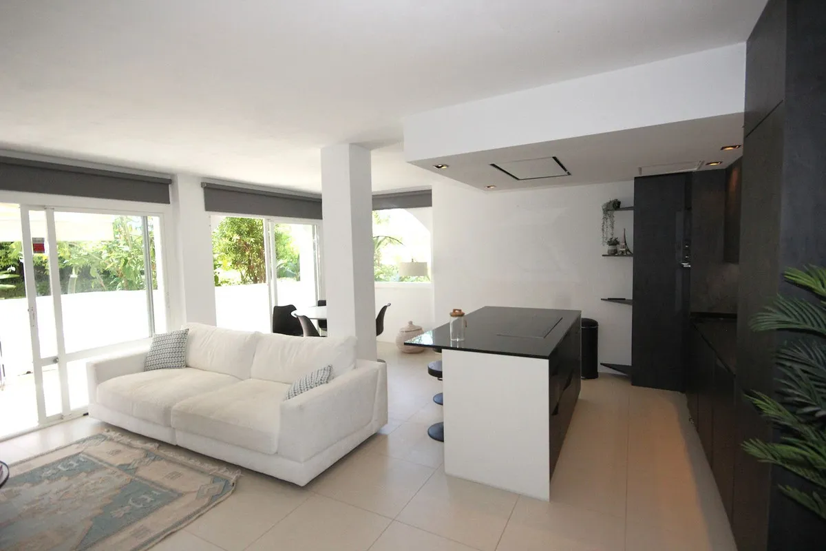 3862d4a0-710e-47bd-b366-43ff9fa5228d