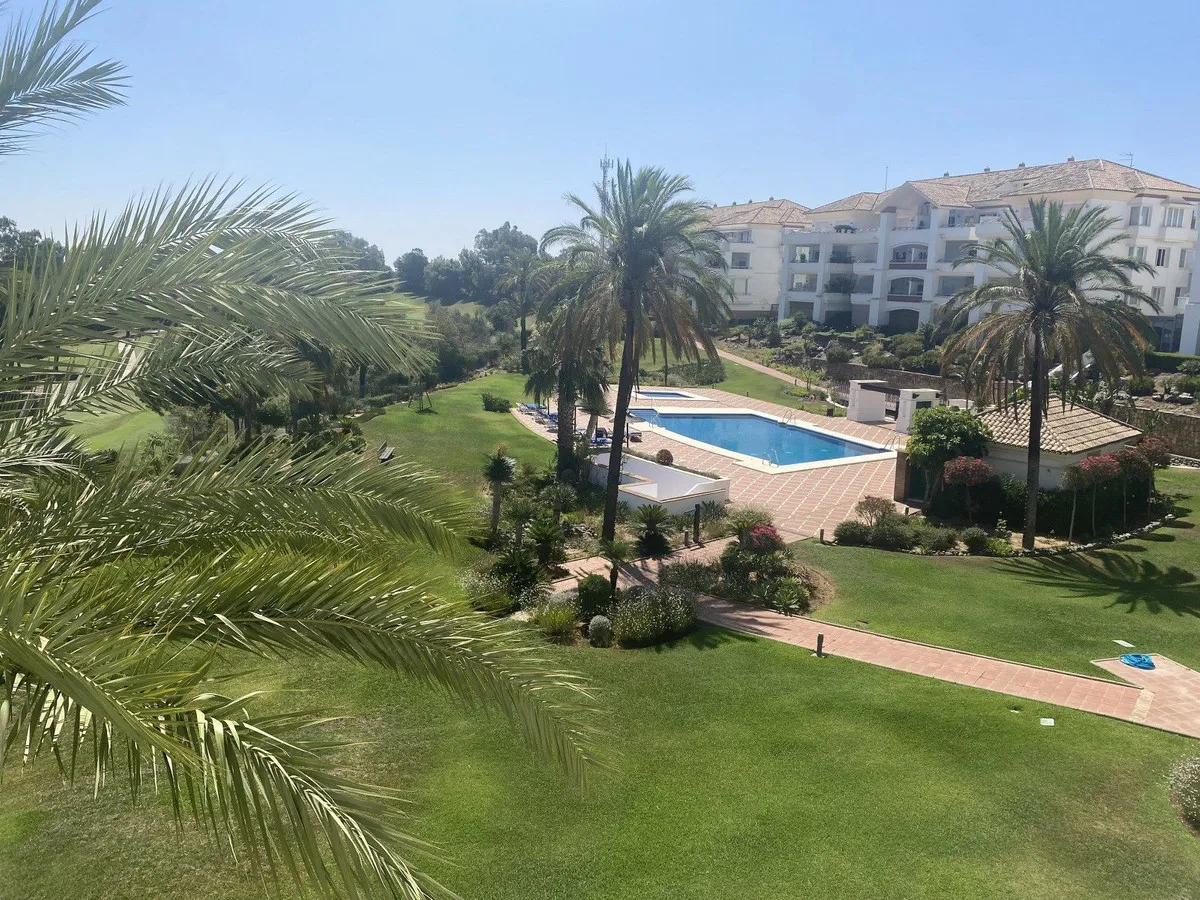 1c170104-b402-41fe-a8d0-4f96d31352d4