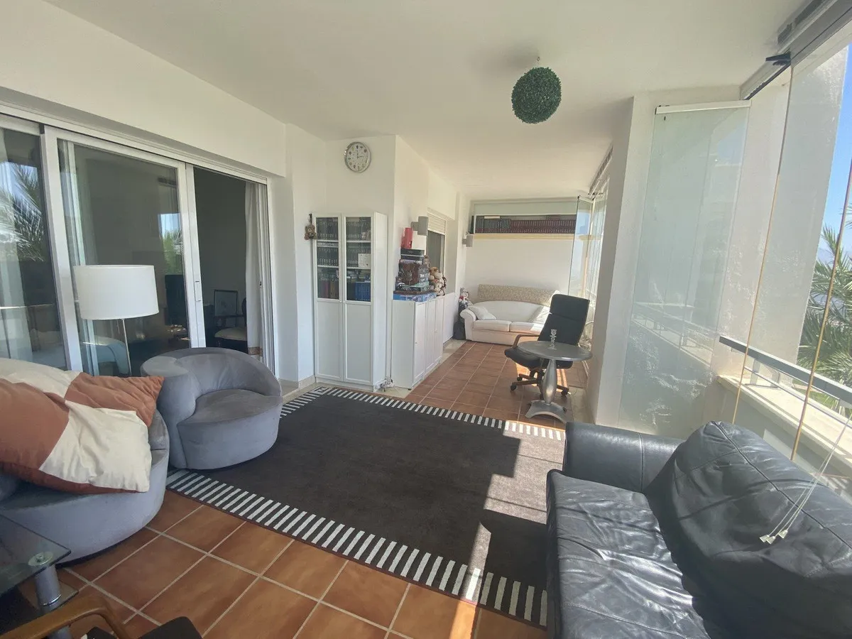 5b14350f-1263-4dac-afce-ea80a60585fa