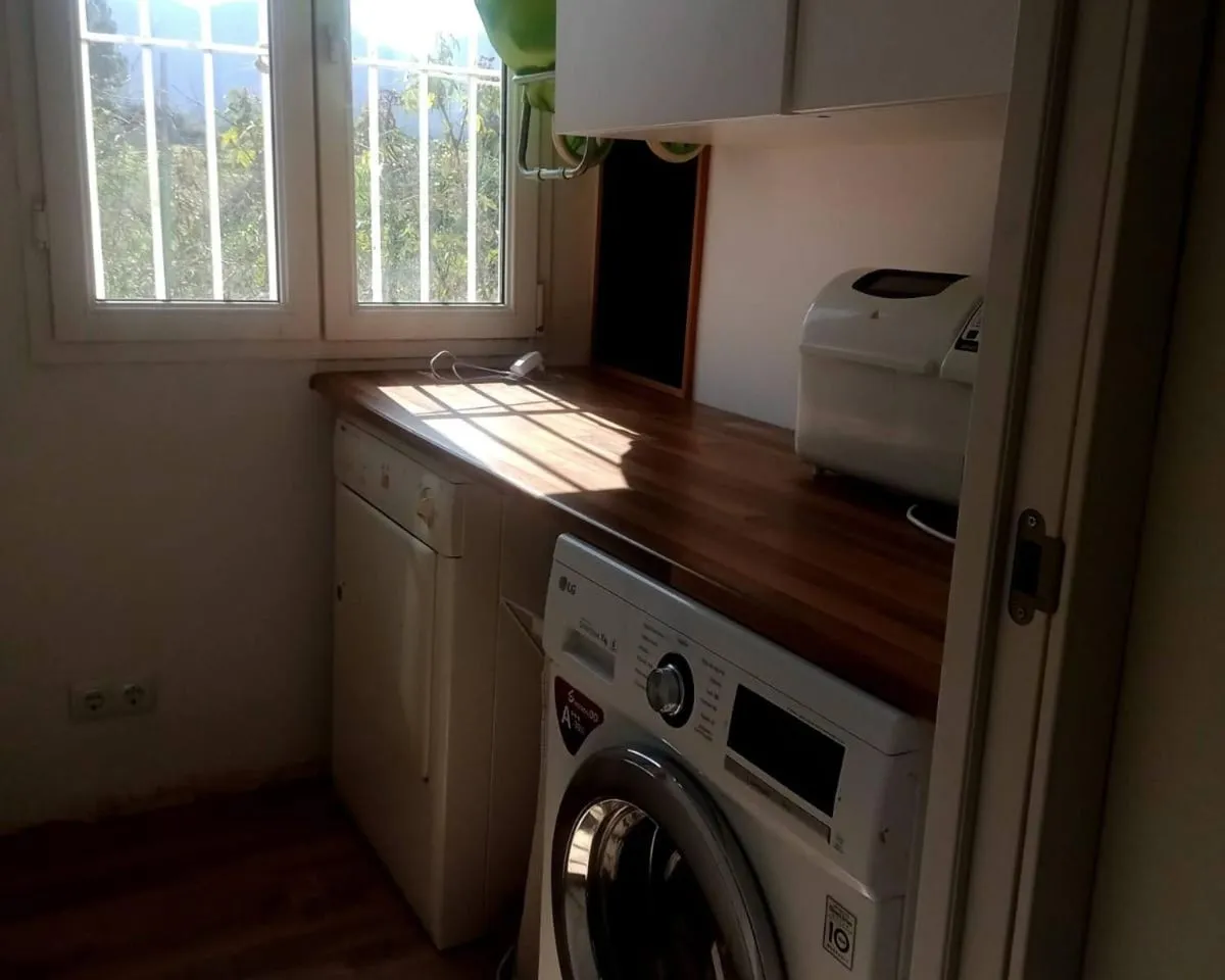 4f08402d-9850-453a-8374-36be1d4bc991