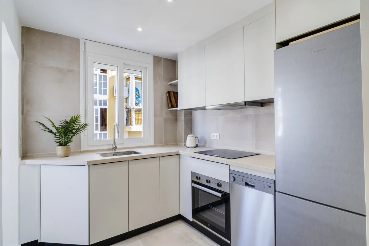 39a28602-4472-4c51-80bf-0b5eaa08b616