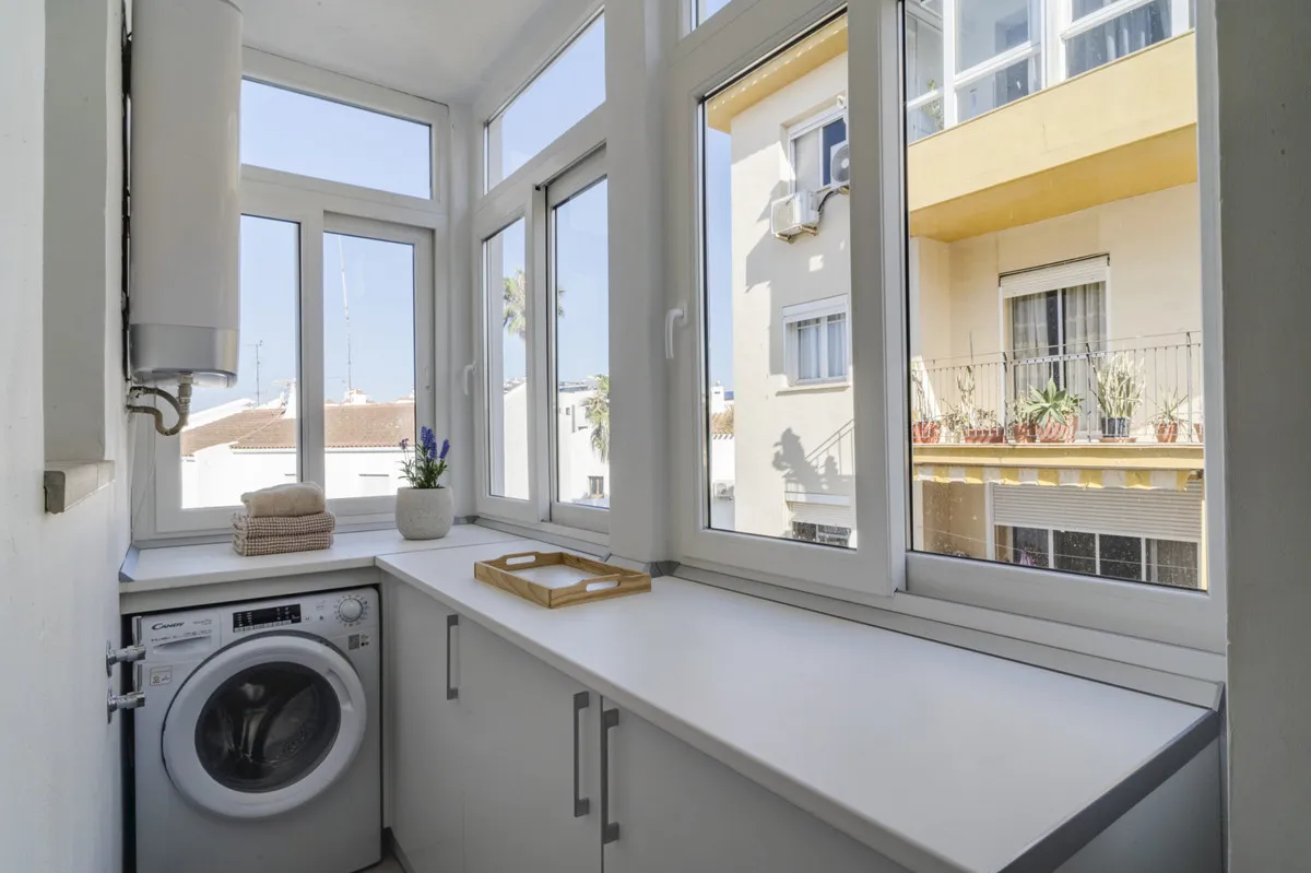 5fa8e15d-0f29-4071-9cd9-5193956dcc50