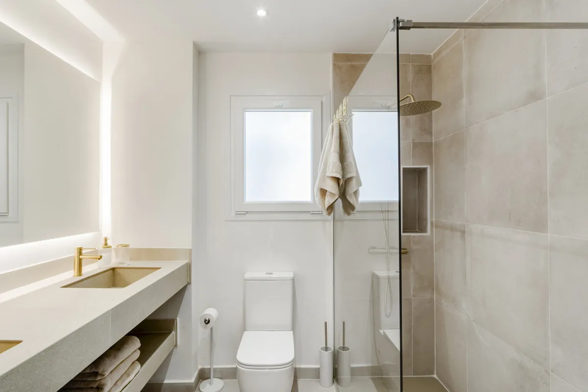 6c53a922-a37a-4484-a1f8-7f6aaaef7f9a