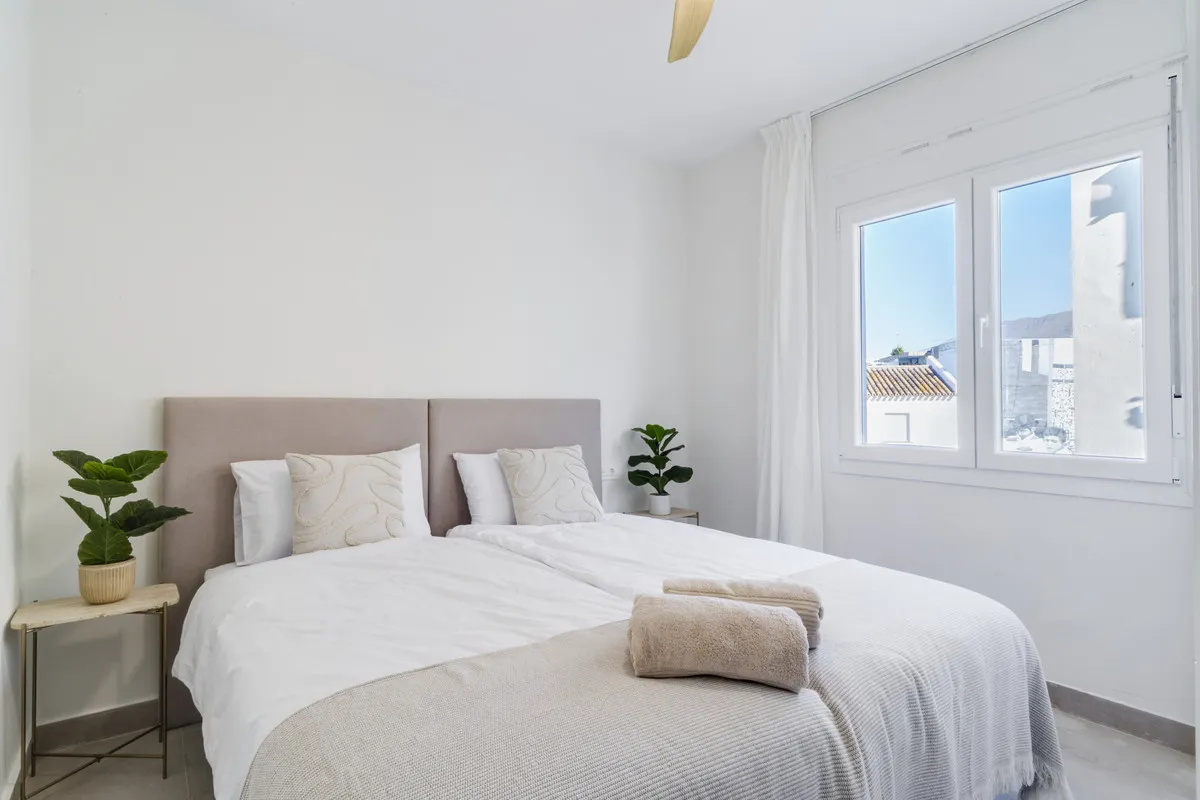 c3ead6fc-cefc-462e-bbd3-c3363c2c0e9a