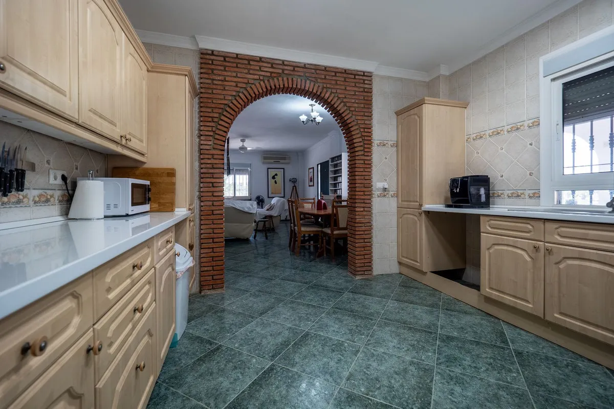 2b9a3a3c-dd29-43f8-a4b5-0f2b3a92655d