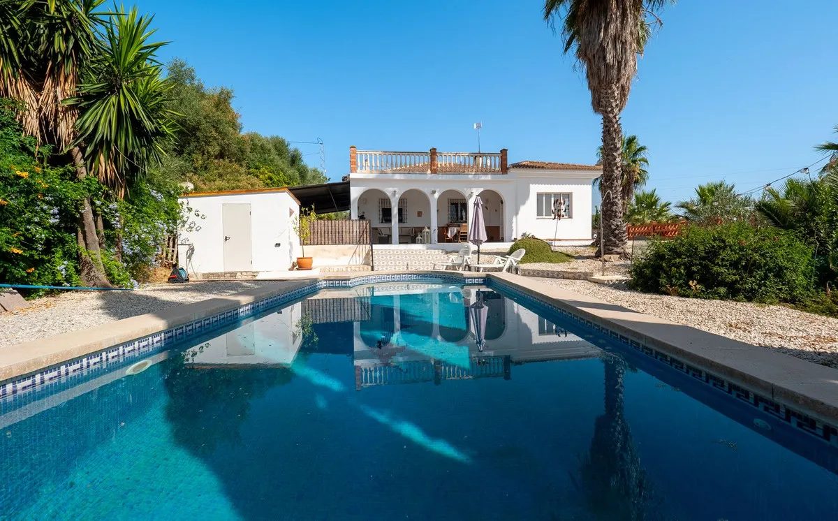 527673ff-50ea-415a-af3c-d8b9b45082b1