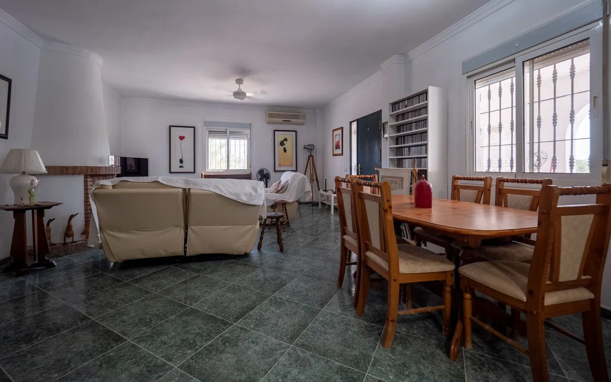 55941552-daf2-4aa2-9048-7311ec402658