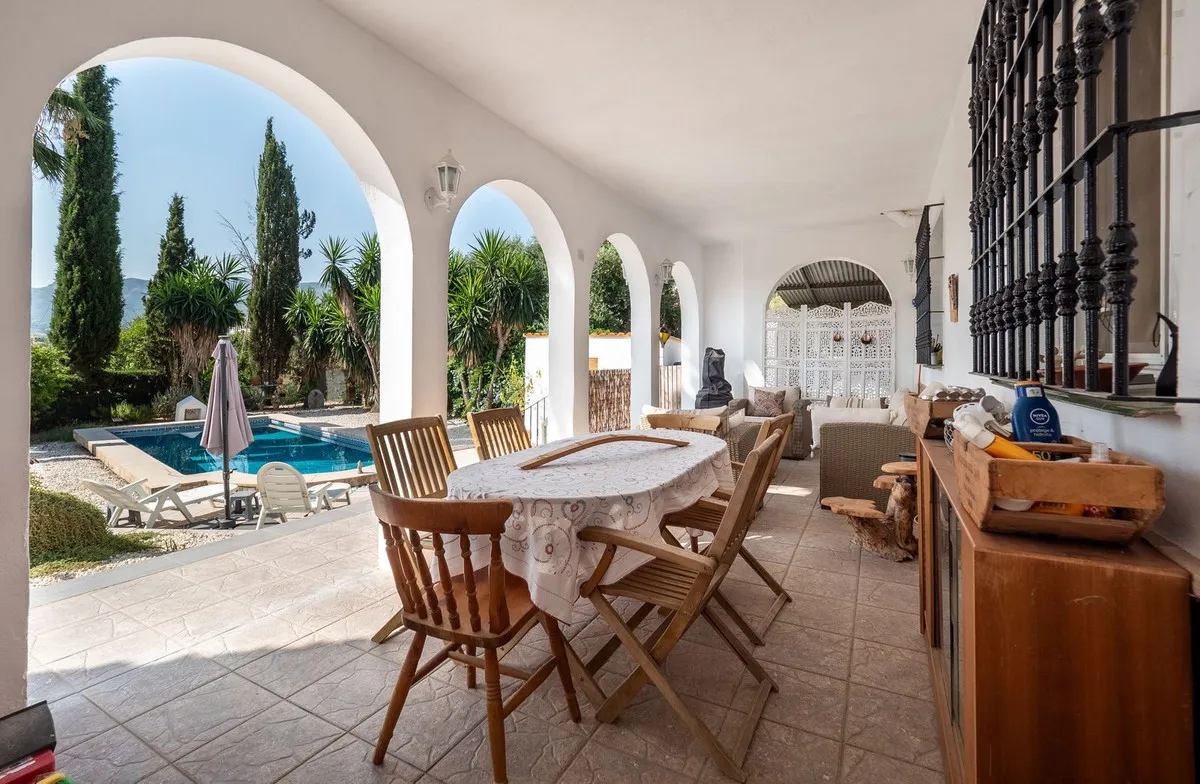 5a1489e3-90ad-4cfb-b12a-fa35507a0100