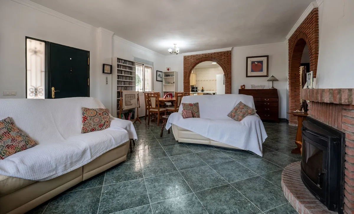 b3b7bd20-68d3-4701-9d9b-be0a9e0de869