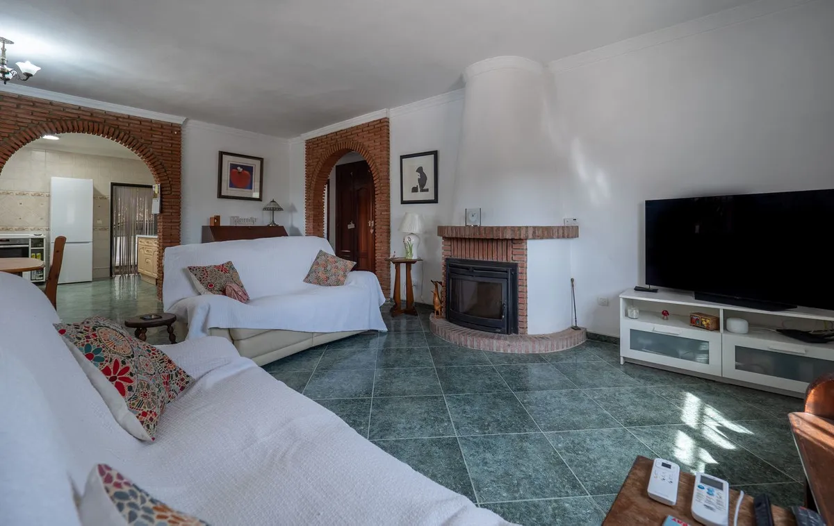 c00de019-cda5-4786-a392-d13f4d1f365c