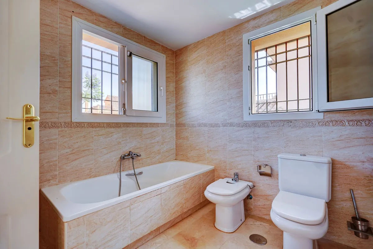 244a46b4-2302-43d2-be12-ceb4eeb29366