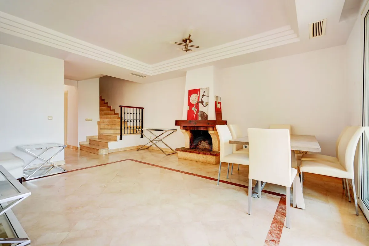 51ae4b62-26e5-4a51-8382-5f1f4c24f3bf