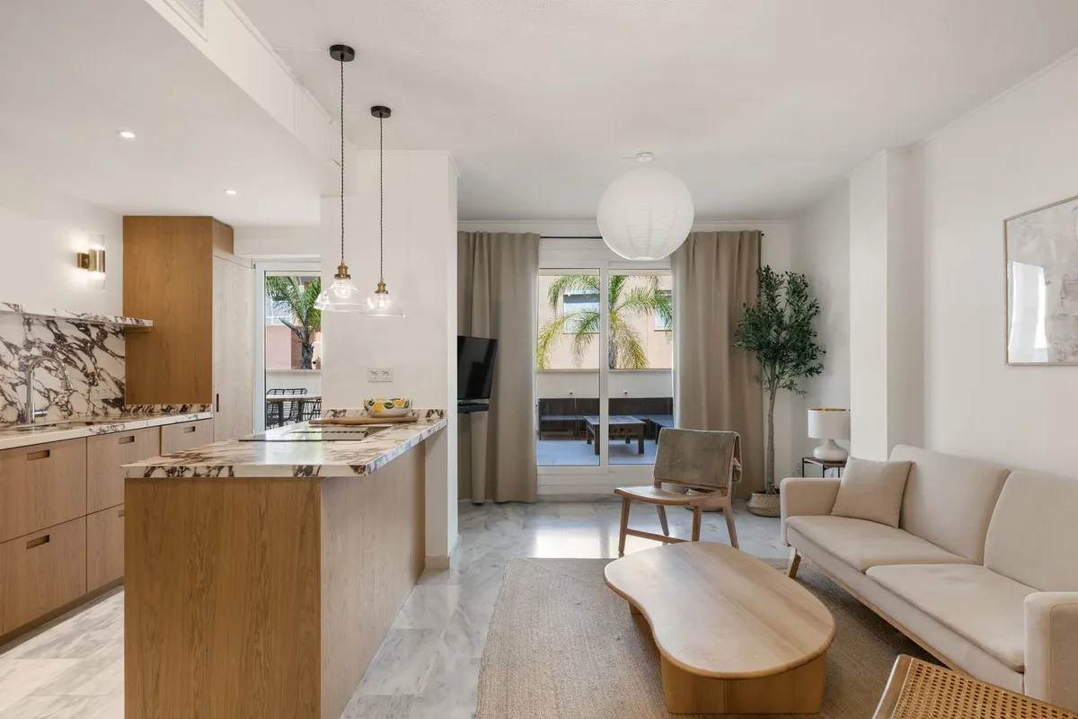 0bbbd31b-1109-4db9-b0cc-8e5ad6449a74