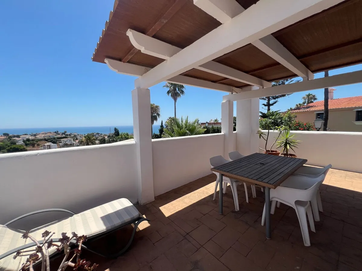 62c9e2a9-056f-41c2-aa59-b26f3ac65cc0