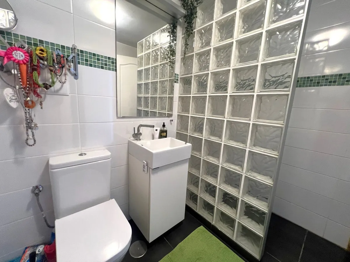 8880f862-bea1-49da-9320-9e5a94f0336c