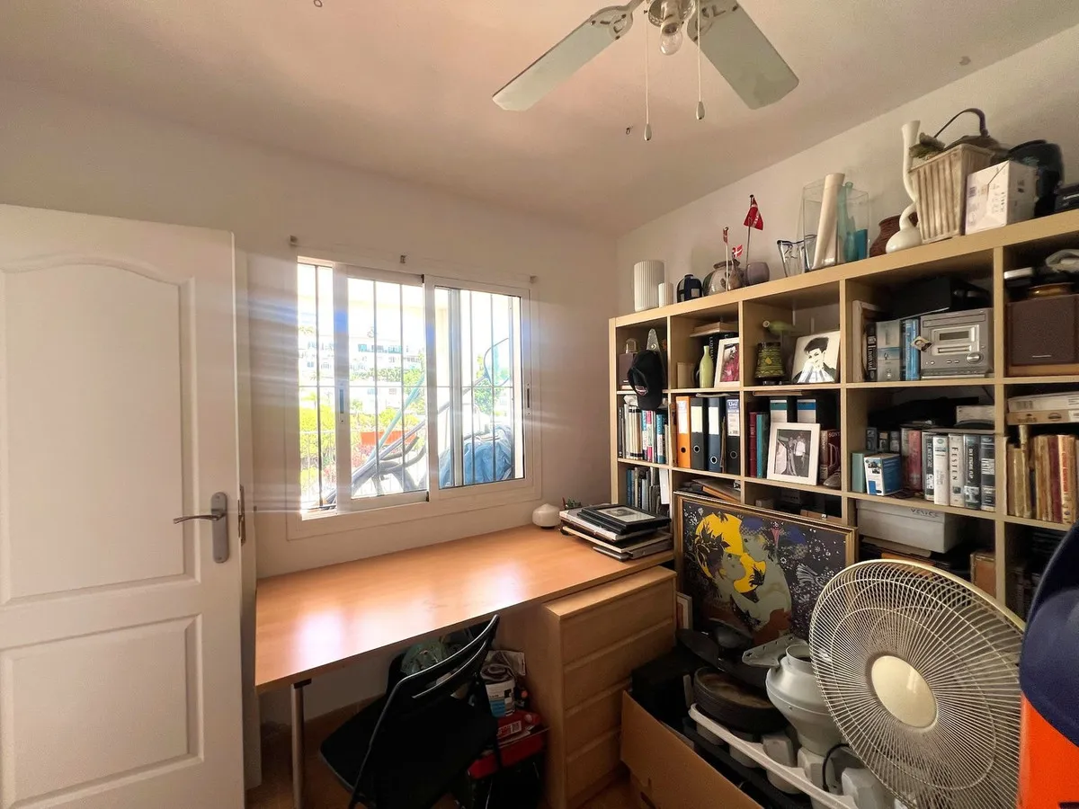 8ffdffbd-3cda-48c8-a70f-e31fcb50b807