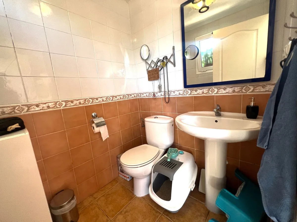 aa429940-e2b6-4368-b598-384a1cc66ee3