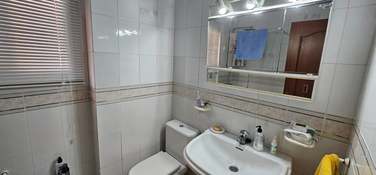 60674f9e-a448-4127-bdea-a186d6e48e62