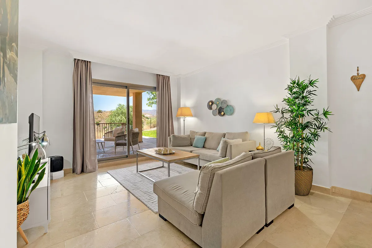 f476678b-33e5-4ea3-b4ac-71f5521999de