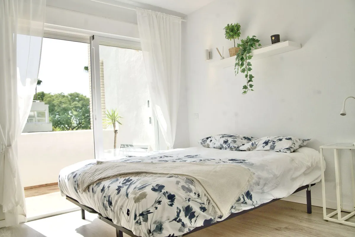 0d9b7328-61a2-48ca-a78f-6c11775a8fd0