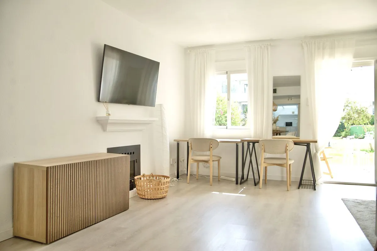 4c23afbc-a8cf-40a7-9ec8-f72af4d88c28