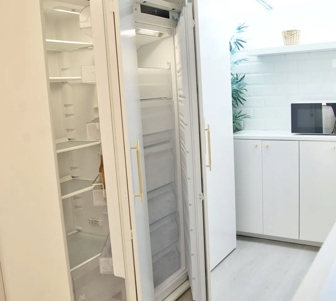 67d4663d-64d9-453b-8a98-f36d0bb1ddf7