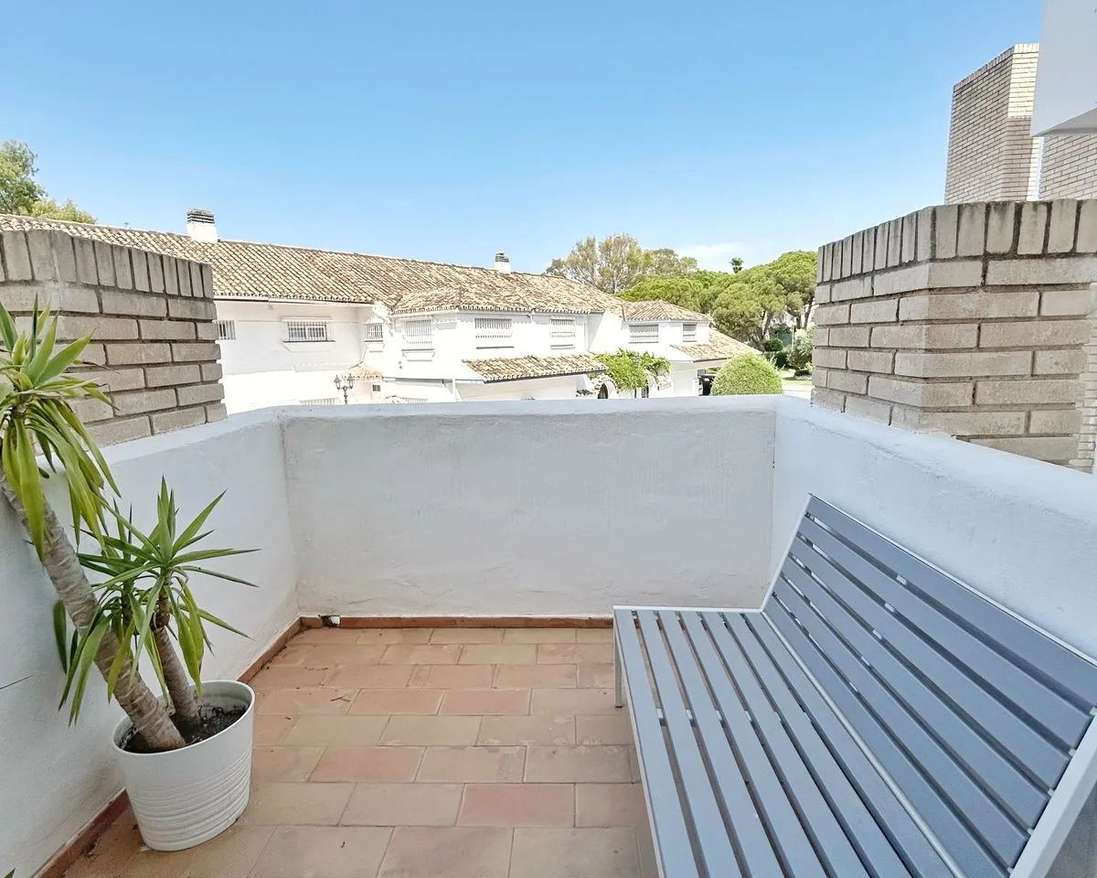 76eaf5c4-6fce-48d4-8295-7cbf041df0ab